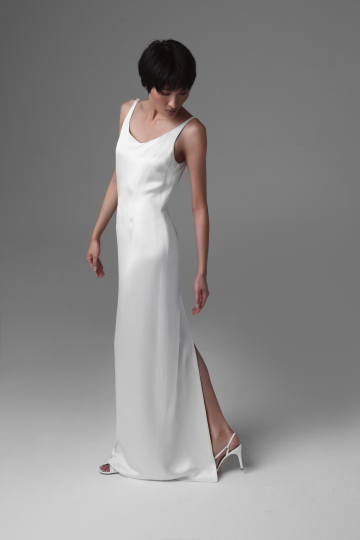Silk Wedding Gown with Deep Back Décolleté and High Slit – Monika Adamska
