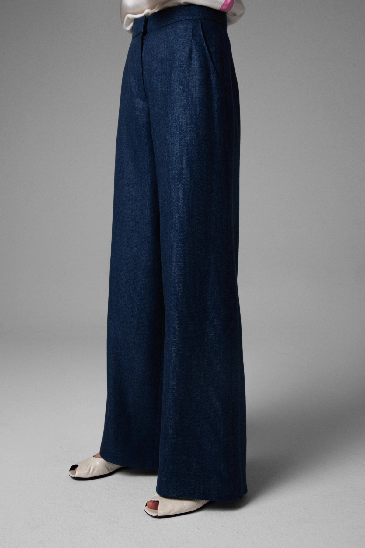 Classic wide-leg trousers Monika Adamska, silk linen wool blend, side view