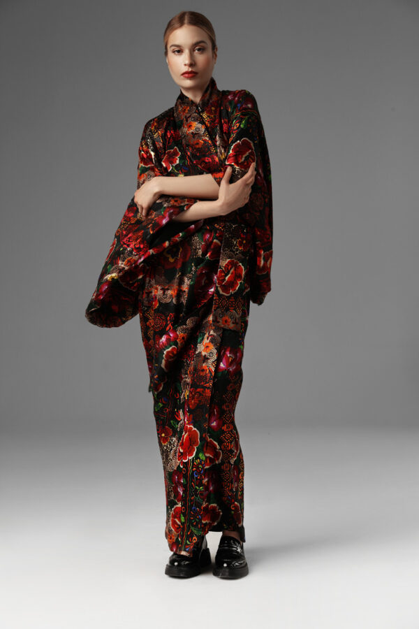 długie jedwabne kimono