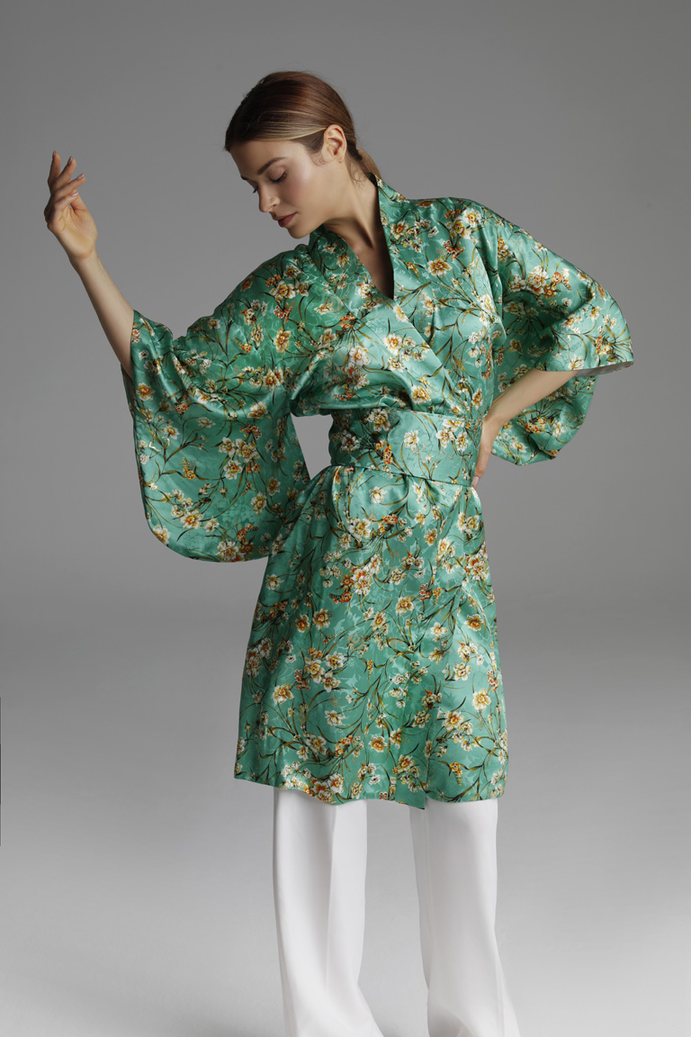 Kimono 23